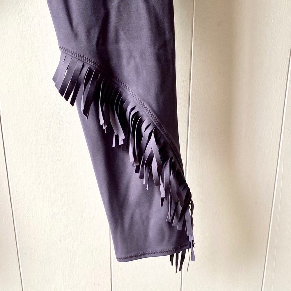 Free People Movement - Picture 4 of 5
